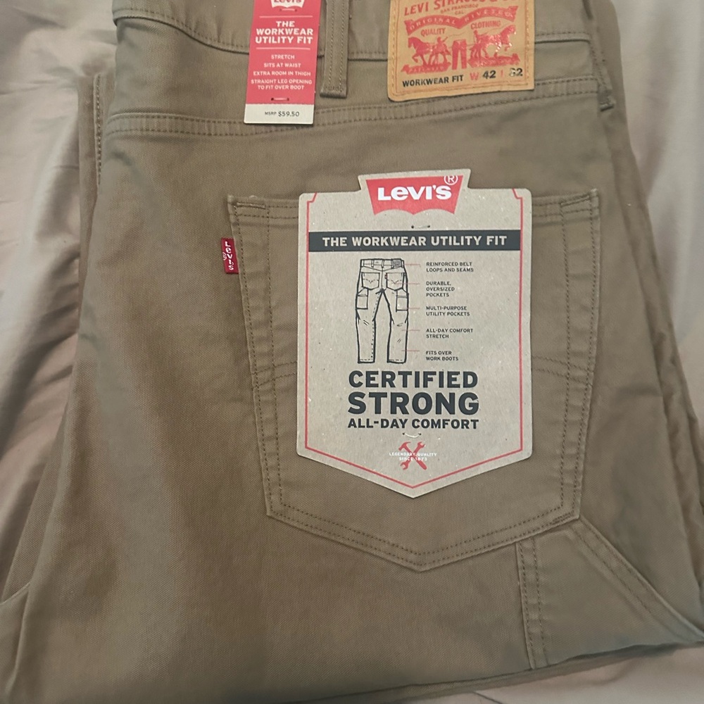 Levi's Utility Fit Pants - Khaki